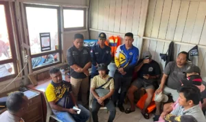 Protes Sopir Truk Sawit Lumpuhkan Pelabuhan Sebawang, Berakhir Damai Usai Mediasi