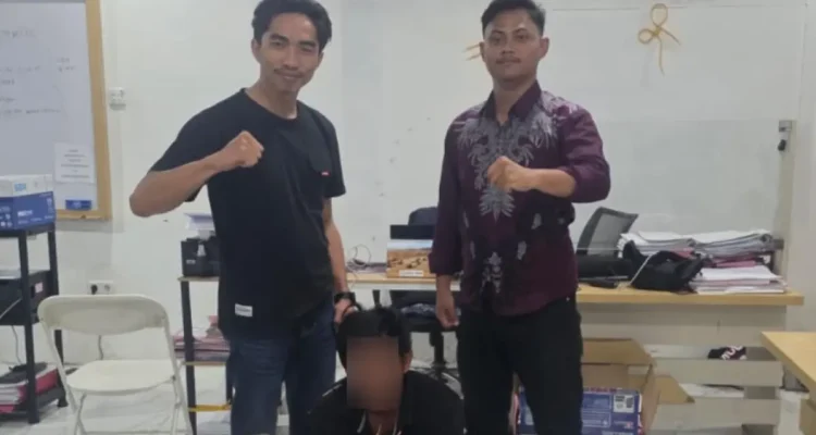 dibekuk-pelaku-yang-berinisial-ac-bersama-barang-bukti-yang-berhasil-diamankan-oleh-satreskrim-polres-tarakan-istimewa-GulVz