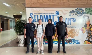 DIDEPORTASI Kantor Imigrasi Kelas II TPI Tarakan mendeportasi seorang WNA berkewarganegaraan