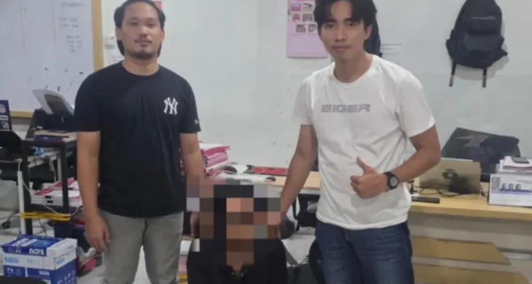 DIAMANKAN Pelaku beserta barang bukti yang berhasil diamankan oleh Satreskrim Polres TarakanSATRESKRIM POLRES TARAKAN