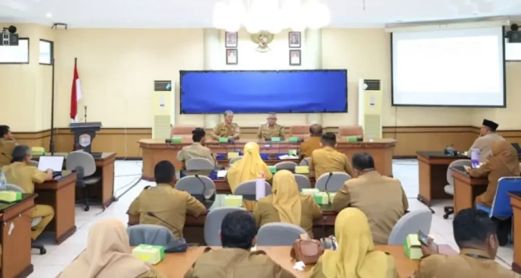 VERIFIKASI Pemkot Tarakan melakukan verifikasi terhadap data peserta BPJS Kesehatan yang tidak masuk dalam pembiayaan Pemprov Kaltara